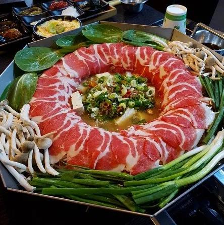 경남 거제도더꽃 매미성점 플레이스 경남 거제시 장목면 매장 사진 1