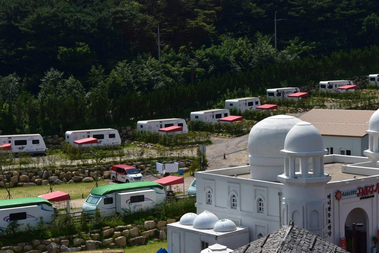 김해 가야테마파크 카라반 캠핑장 플레이스 경남 김해시 가야테마길 매장 사진 1 김해 가야테마파크 카라반 캠핑장 플레이스 경남 김해시 가야테마길 매장 사진 1